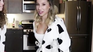 Ayla Woodruff Nip slip